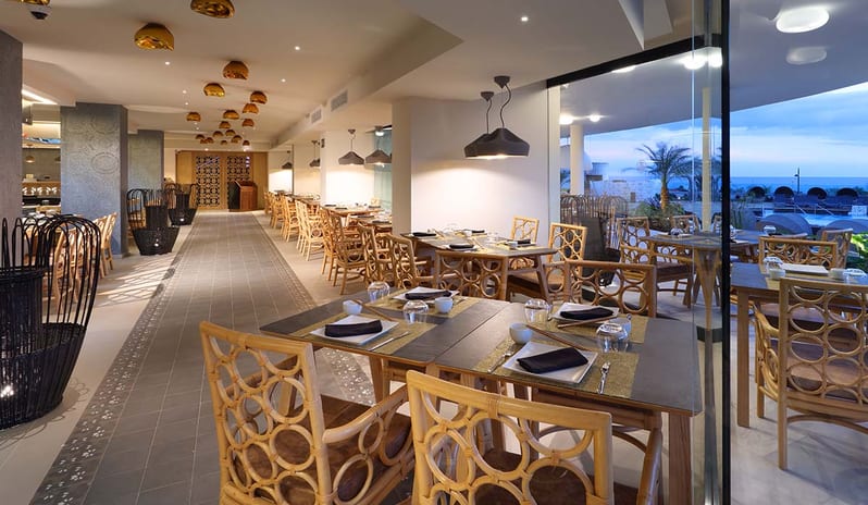 Hard Rock Hotel Tenerife-Narumi Restaurant 2_6249